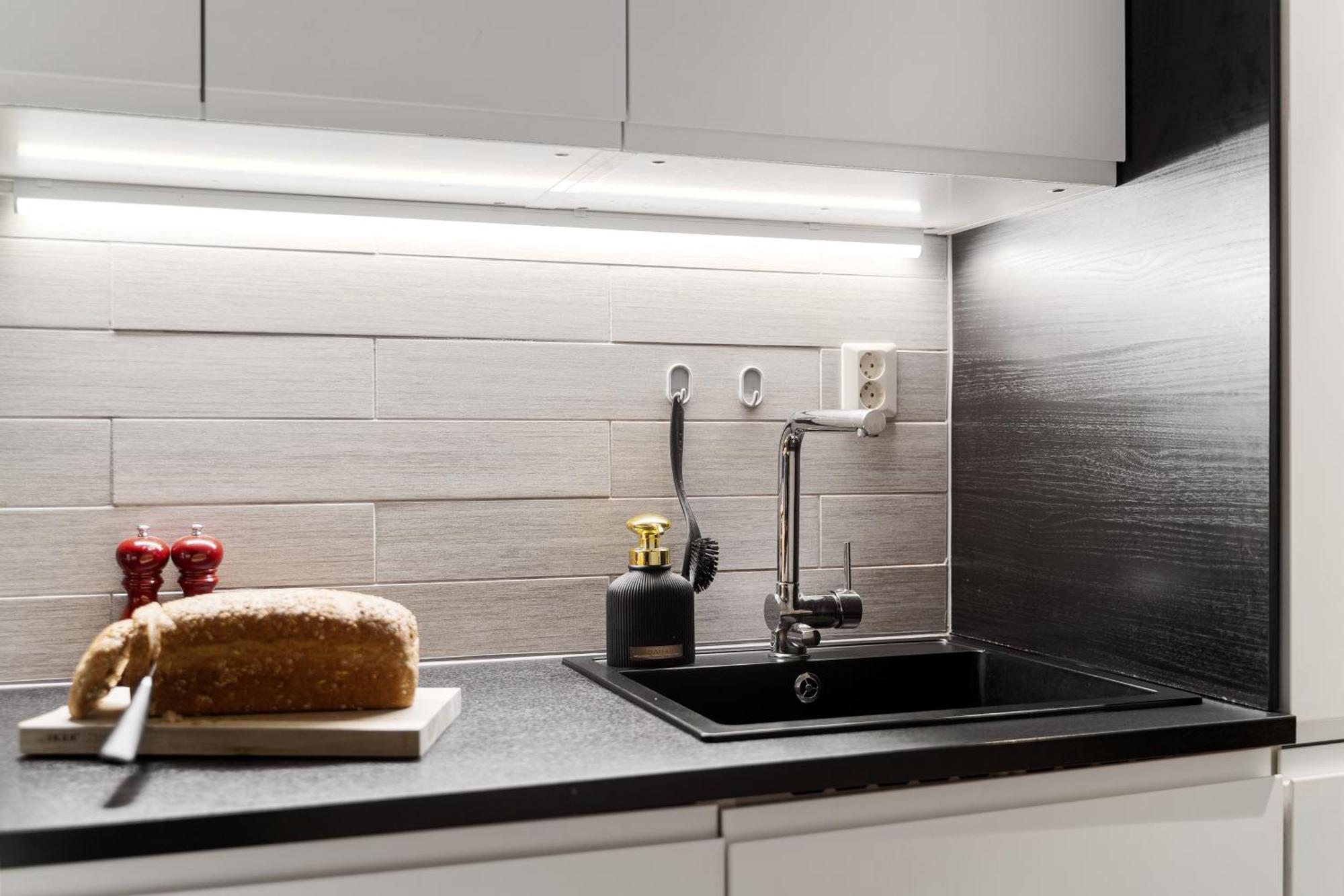 Solsiden Modern Stay: King Beds, Private Entry 트론헤임 외부 사진